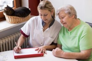 Altenpflegehelferin Gehalt